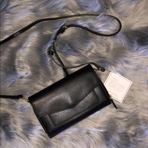 Black Leather Ultimate Crossbody